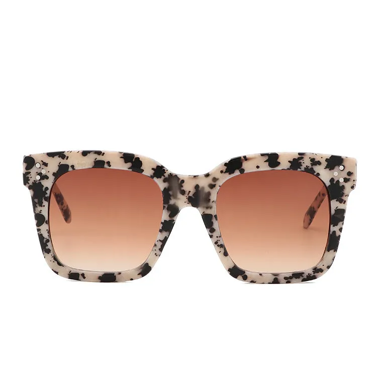 BerriesJam - Ins Trendy Square Retro Sunglasses