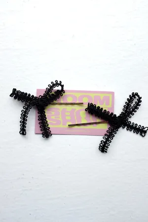 Black Lace Mini Bow Pin