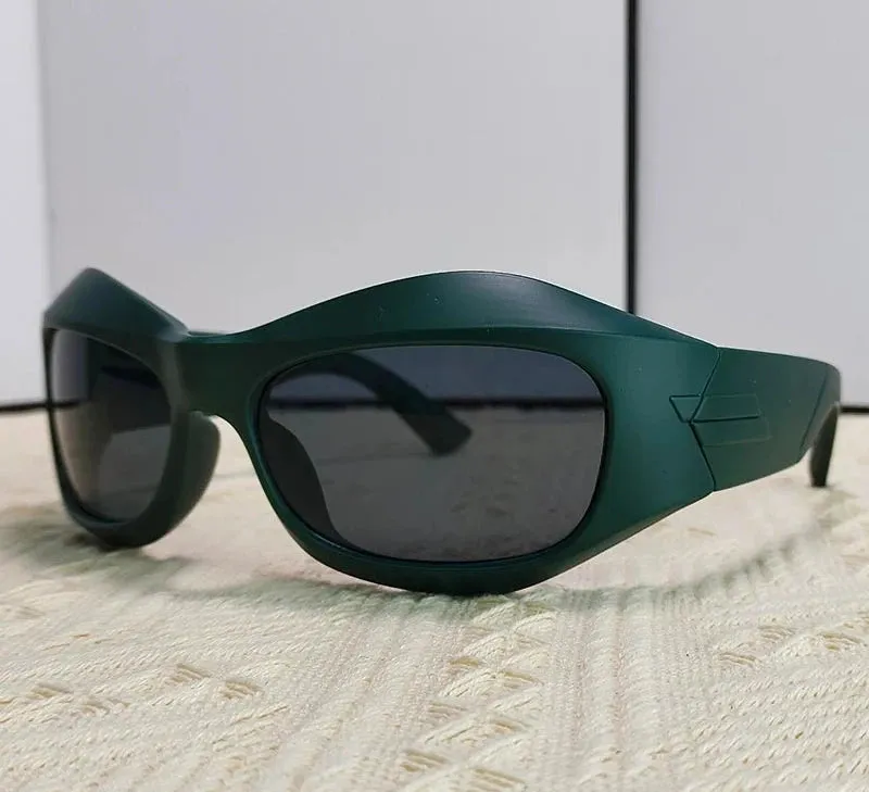 Cyber Y2K Punk Steampunk Sunglasses  UV400 Square Sports Shades for Women & Men
