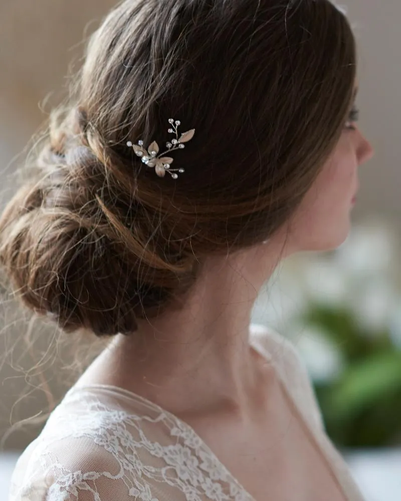 Delicate Leaf Hair Pins (Set of 3)