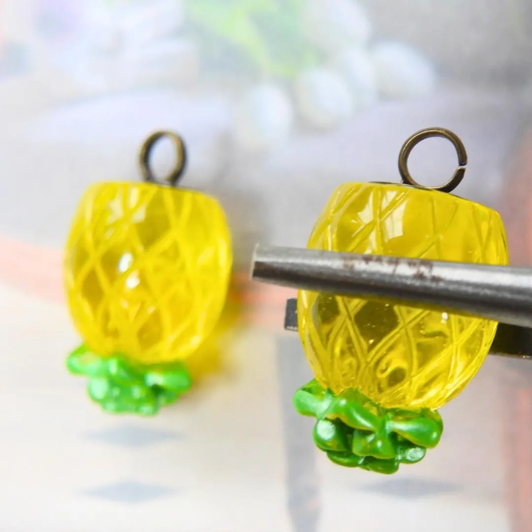 Pineapple fruit charms