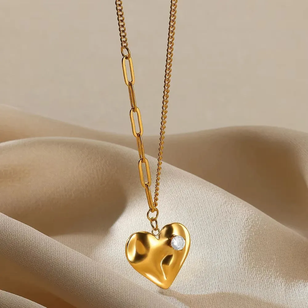 Punk Gold Heart Pendant Necklace for Women Y2K Choker