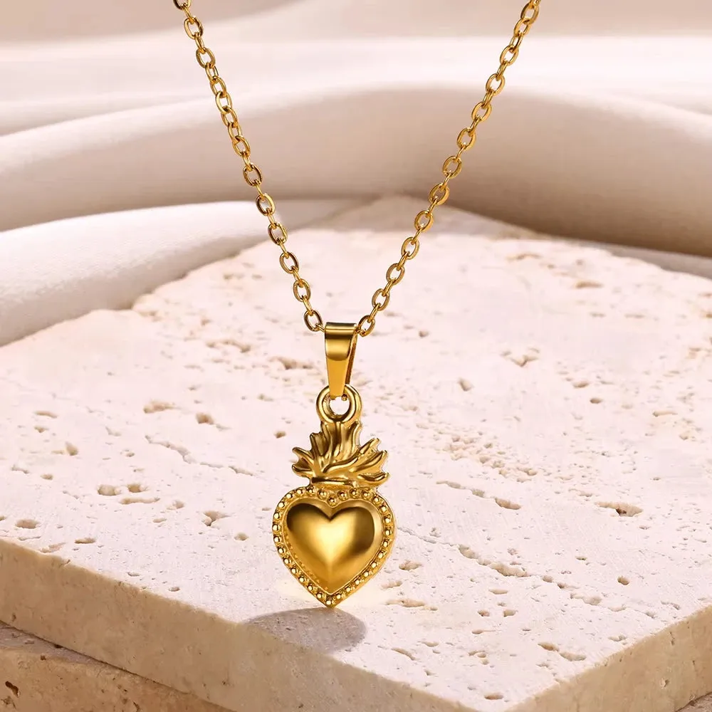 Punk Gold Heart Pendant Necklace for Women Y2K Choker