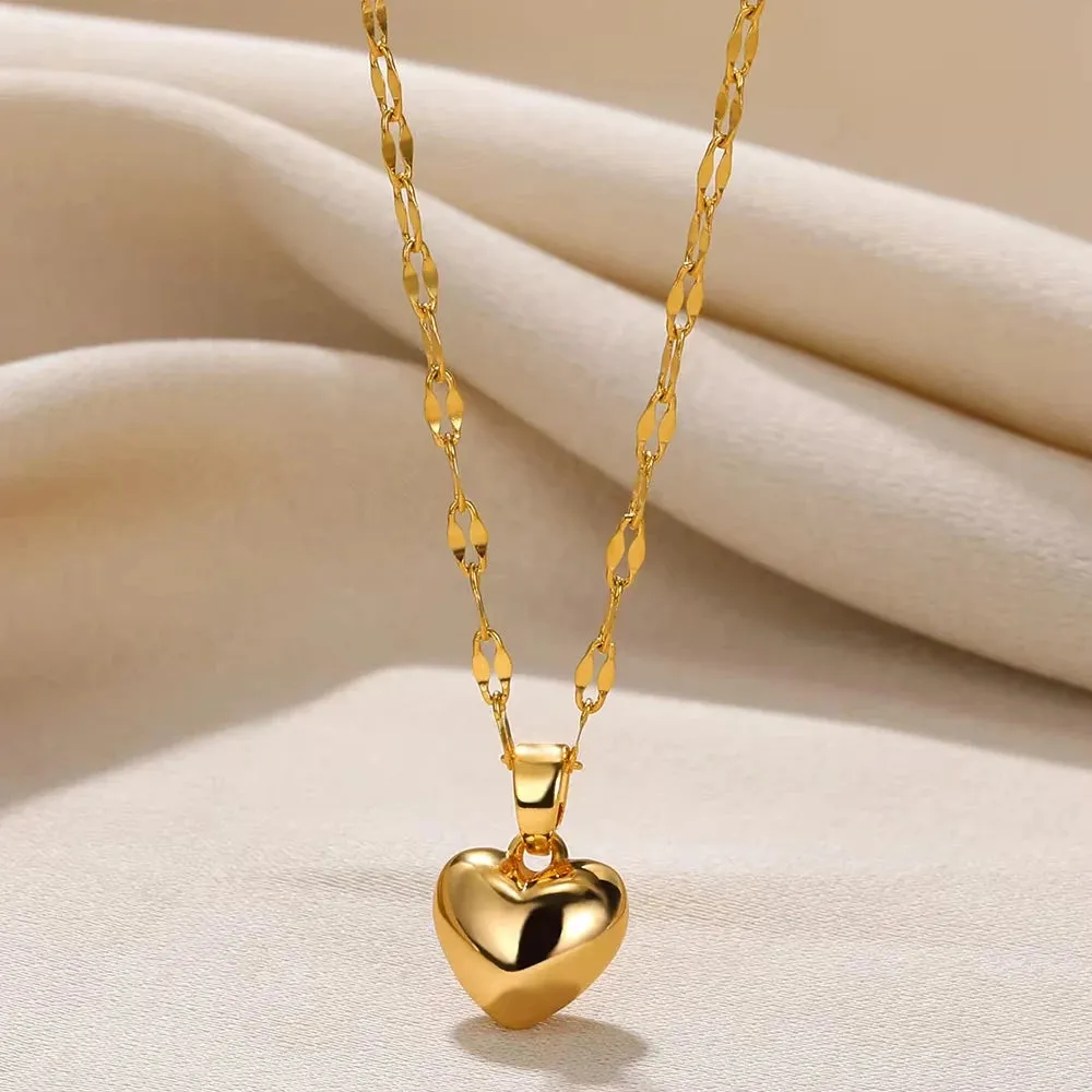 Punk Gold Heart Pendant Necklace for Women Y2K Choker