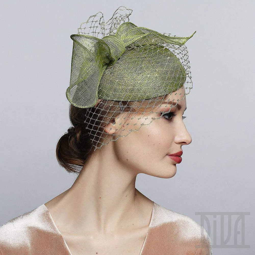 Sinamay fascinator headband with bow&veil Derby Tea party hat