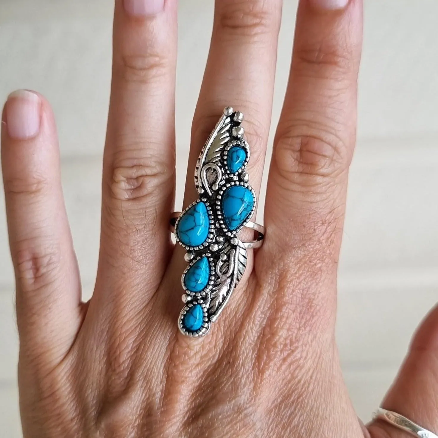 Turquoise Stone Vintage Feather Ring