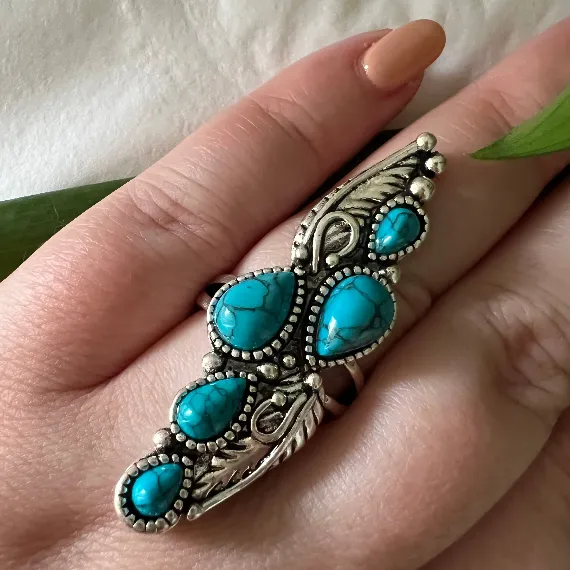 Turquoise Stone Vintage Feather Ring