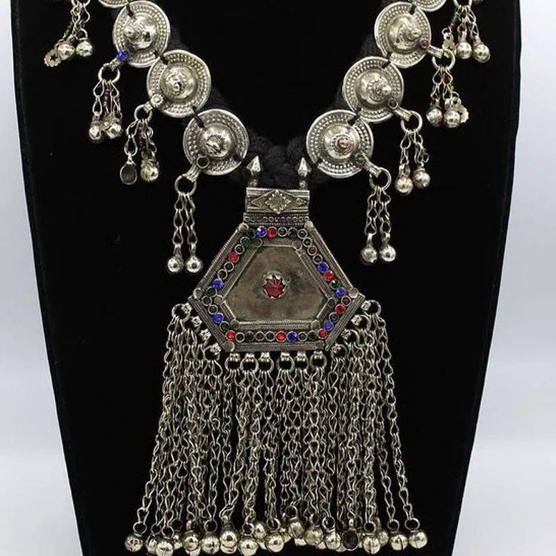 Vintage Pendant Necklace
